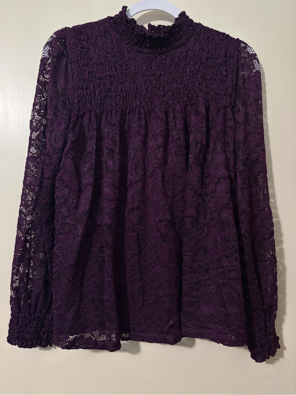 Gorgeous deep purple lace blouse XL women’s